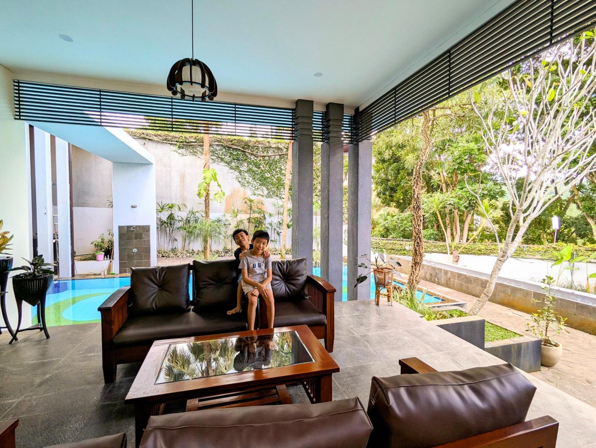 Villa Cottonwood Mewah Nilaya @dago - Bbq Pingpong Bandung